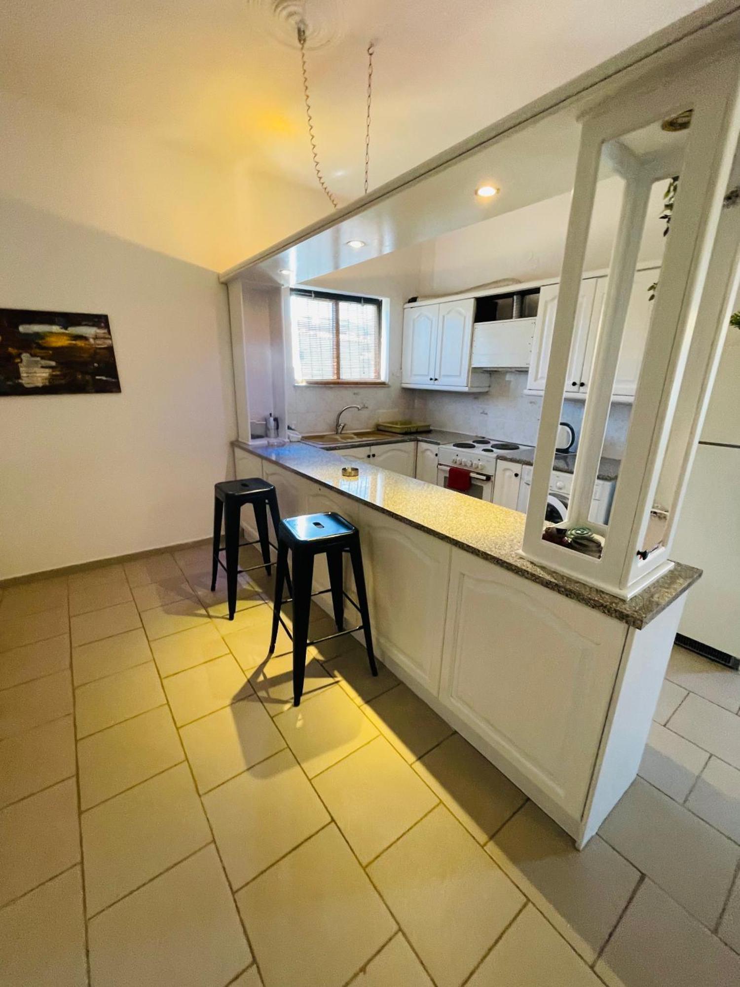 Akrata V Apartment Ngoại thất bức ảnh